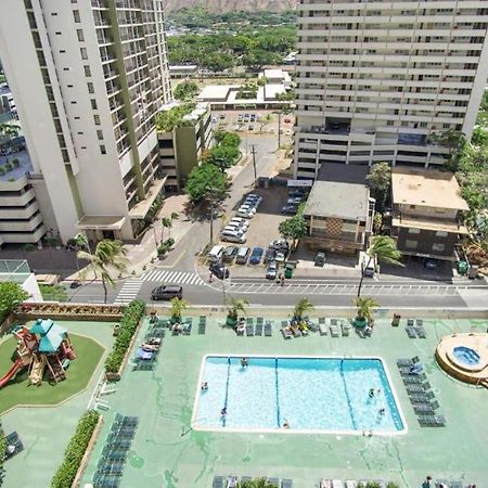 Ke Aloha Suite At The Waikiki Banyan ホノルル エクステリア 写真