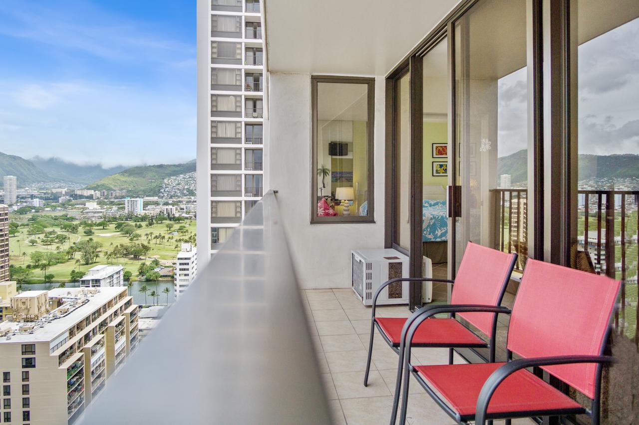 Ke Aloha Suite At The Waikiki Banyan ホノルル エクステリア 写真