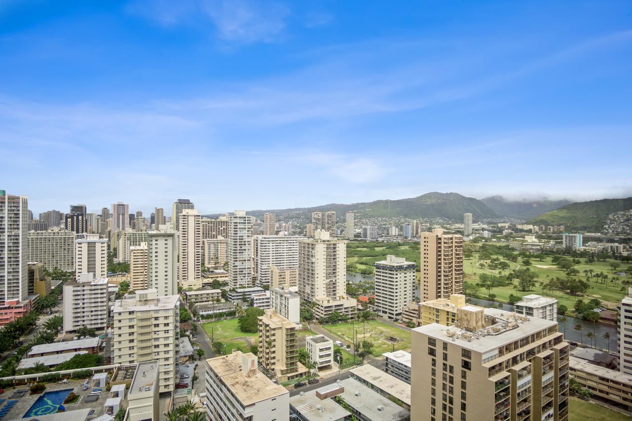 Ke Aloha Suite At The Waikiki Banyan ホノルル エクステリア 写真