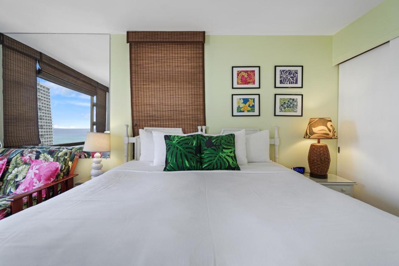 Ke Aloha Suite At The Waikiki Banyan ホノルル エクステリア 写真